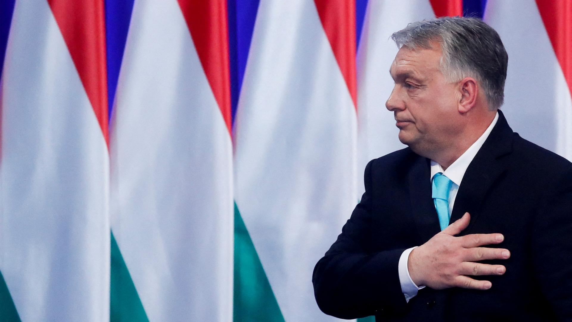 Odstraňovanie zábran pri úrade vlády je zúfalý akt opozície, tvrdí Maďarská vláda