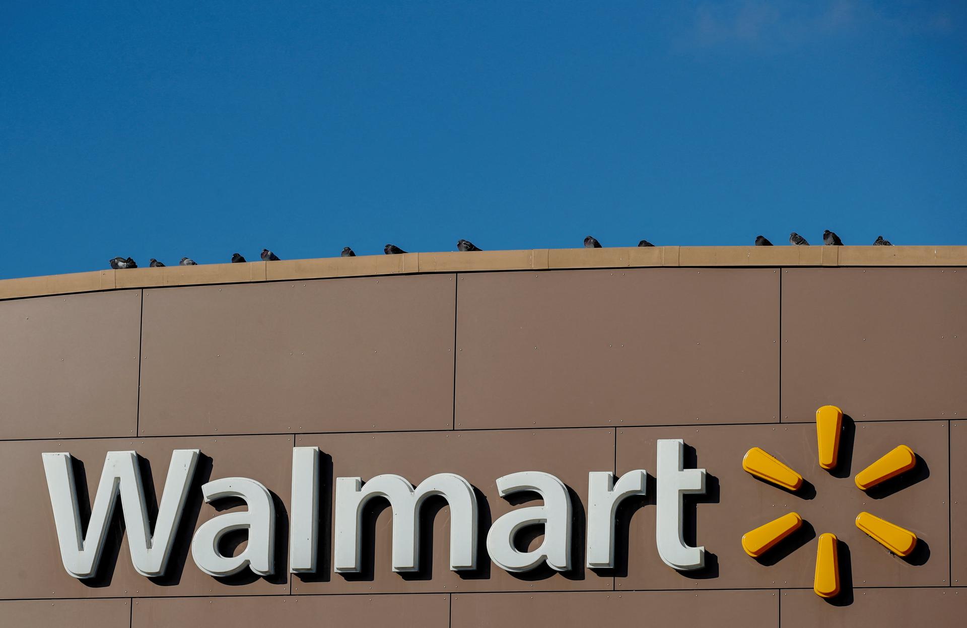 Walmart plánuje vlastnú sieť nabíjačiek pre elektromobily do roku 2030