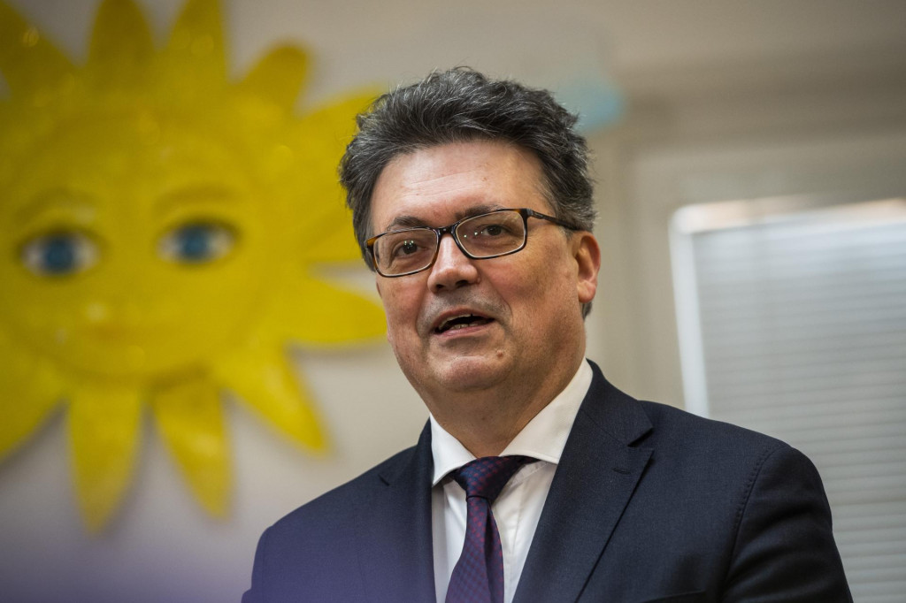 Dočasne poverený minister školstva, vedy, výskumu a športu Ján Horecký. FOTO: TASR/Jaroslav Novák