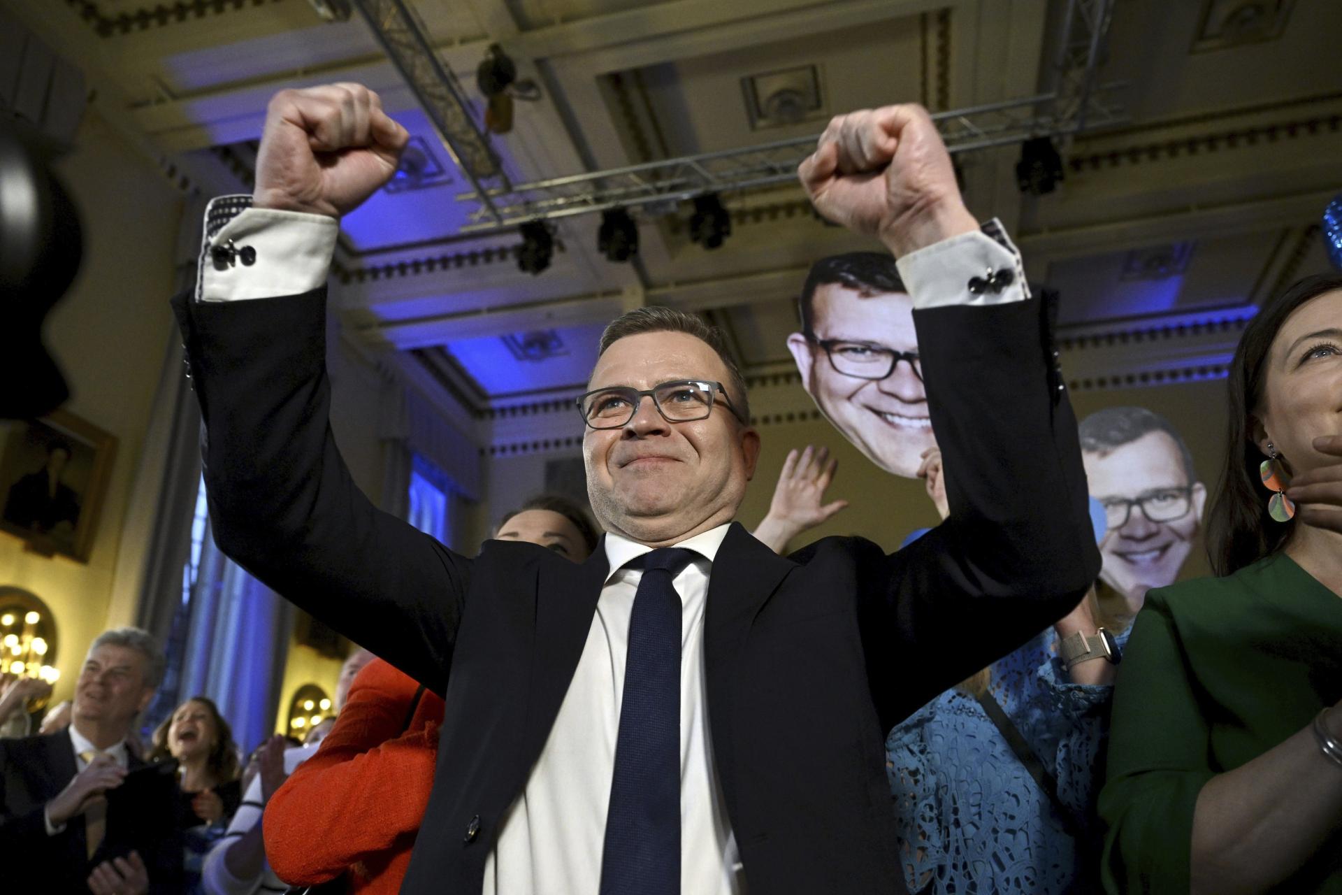 Víťaz volieb vo Fínsku Petteri Orpo bol poverený zostavením vlády