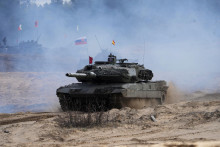 Španielsky tank Leopard 2. FOTO: Reuters