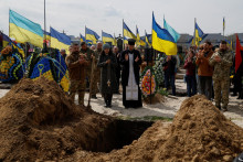 Pohreb ukrajinského vojaka. ILUSTRAČNÁ FOTO: Reuters
