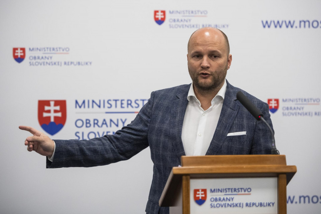 Minister obrany Jaroslav Naď. FOTO: TASR/Jaroslav Nov&aacute;k