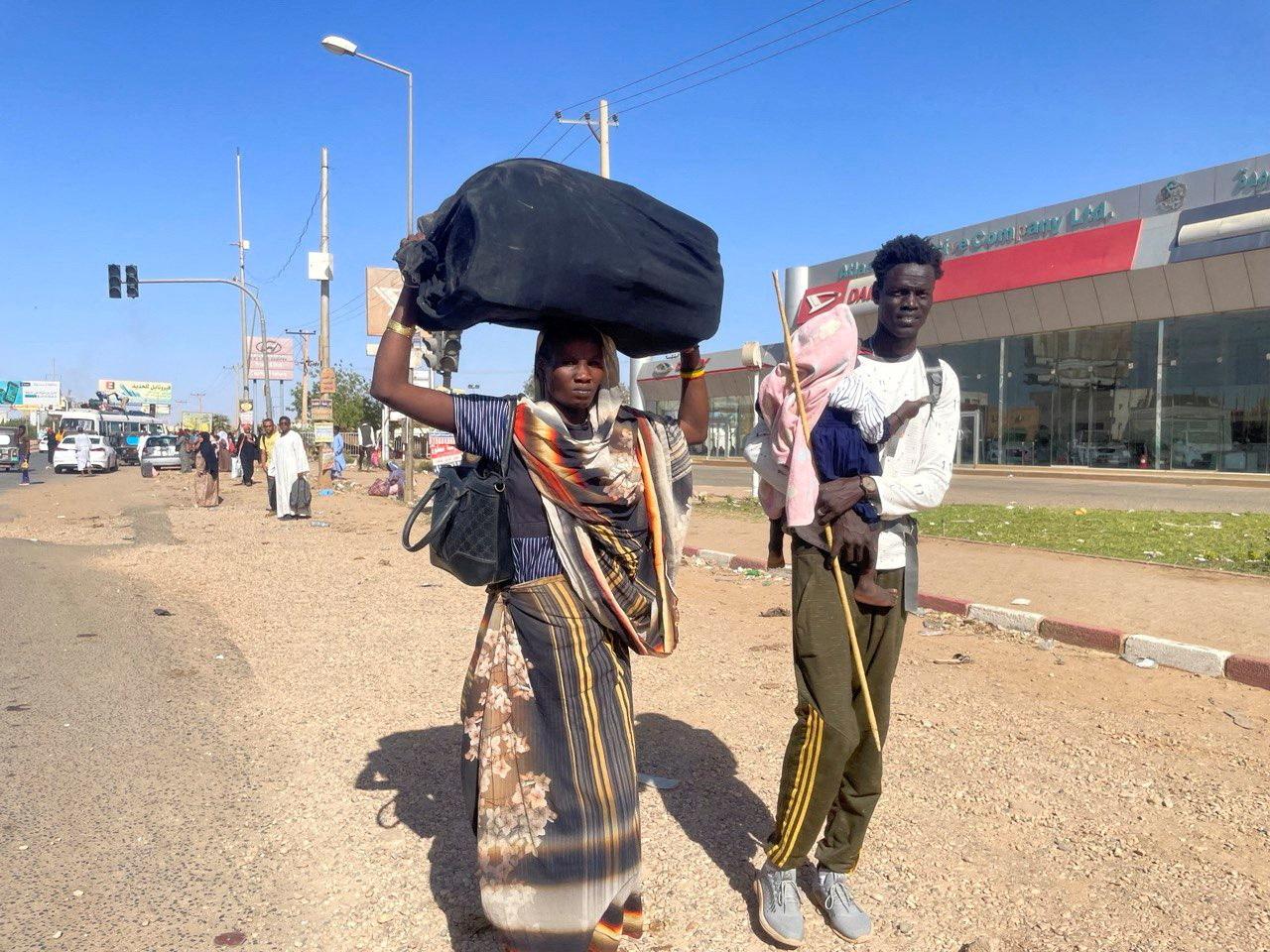 Napriek prímeriu boje v Sudáne pokračujú, podľa OSN si už vyžiadali takmer tristo obetí