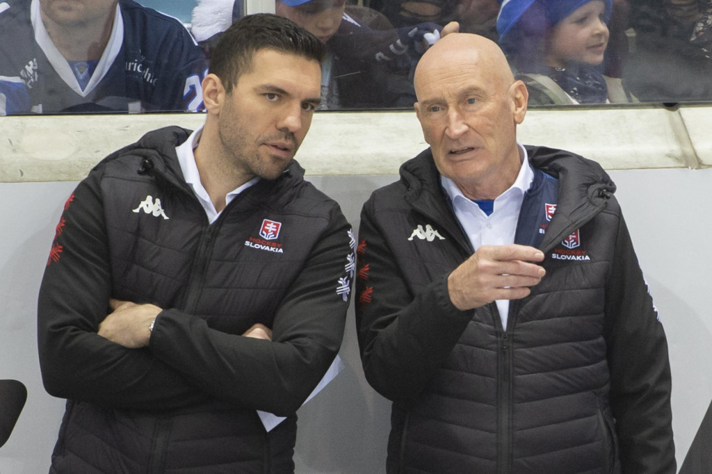 Peter Frühauf zbiera po boku Craiga Ramsayho mimoriadne cenné trénerské skúsenosti. FOTO: TASR/M. Baumann