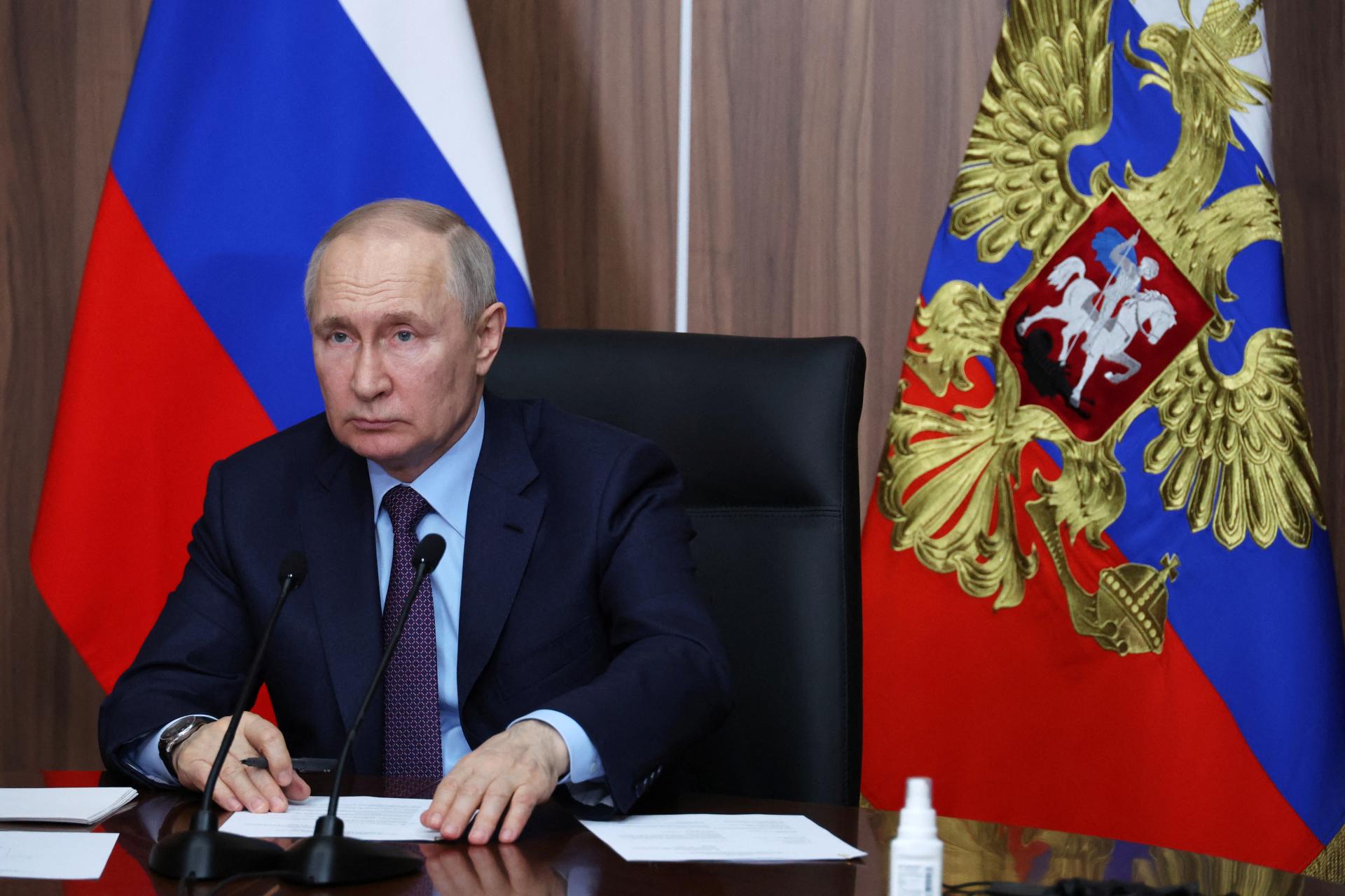 Putin chce otvárať múzeá venované konfliktu na Ukrajine. Rusko bude vystavovať artefakty z vojny