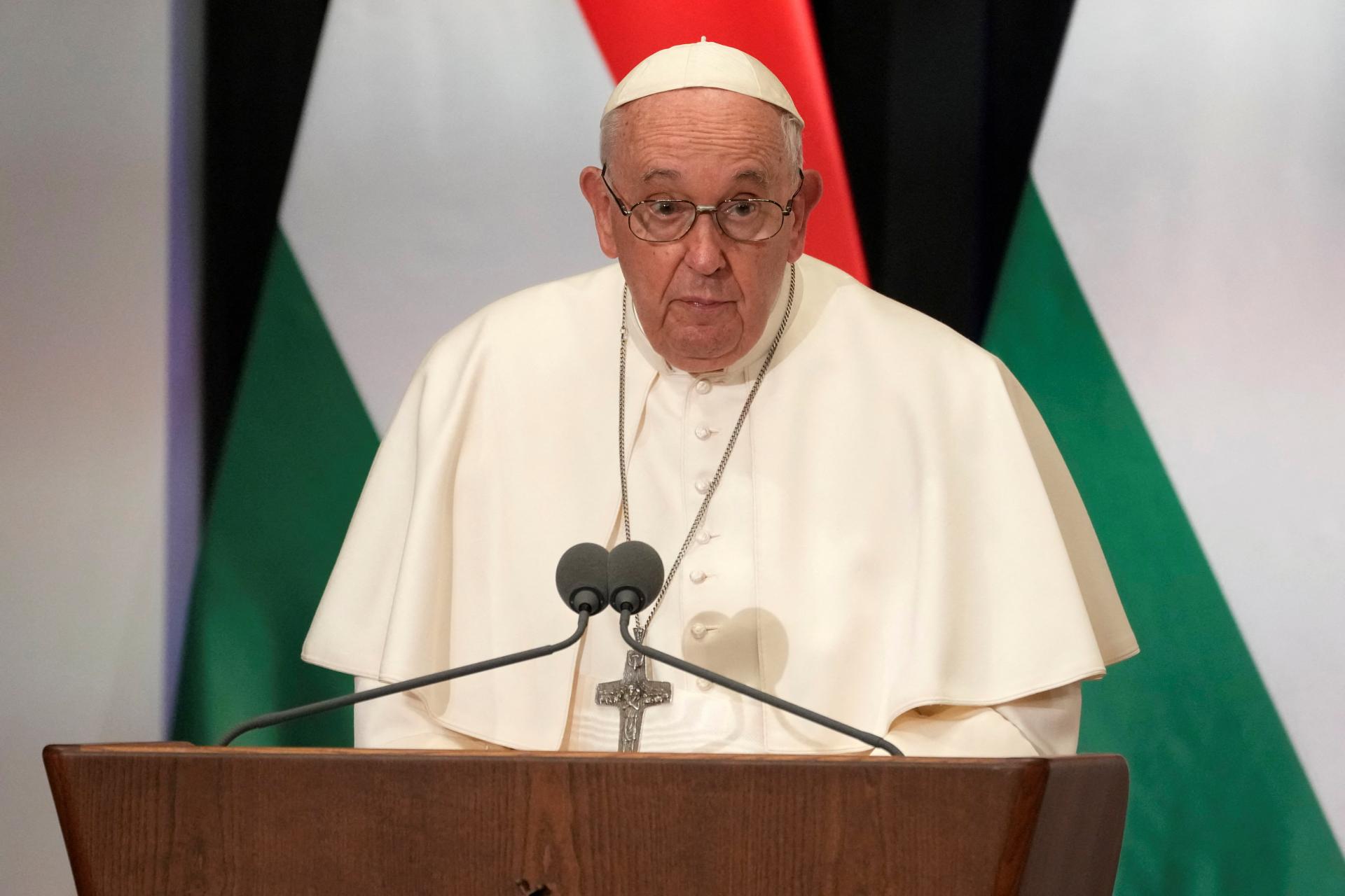 Pápež pri návšteve Budapešti varoval pred skostnatenosťou a obmedzenosťou v myslení