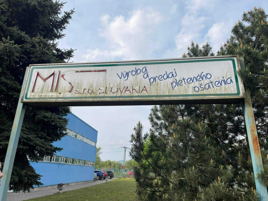 Vchod do areálu eseročky M. I. S. Slovakia. FOTO: Facebook/OA vo Vranove nad Topľou