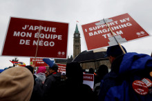 Štrajk Public Service Alliance of Canada v Ottawe. FOTO: Reuters