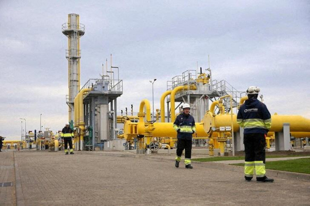 Kompresorová stanica Goleniow počas otvárania plynovodu Baltic Pipe medzi Nórskom, Dánskom a Poľskom v poľskom meste Budno. FOTO: Reuters