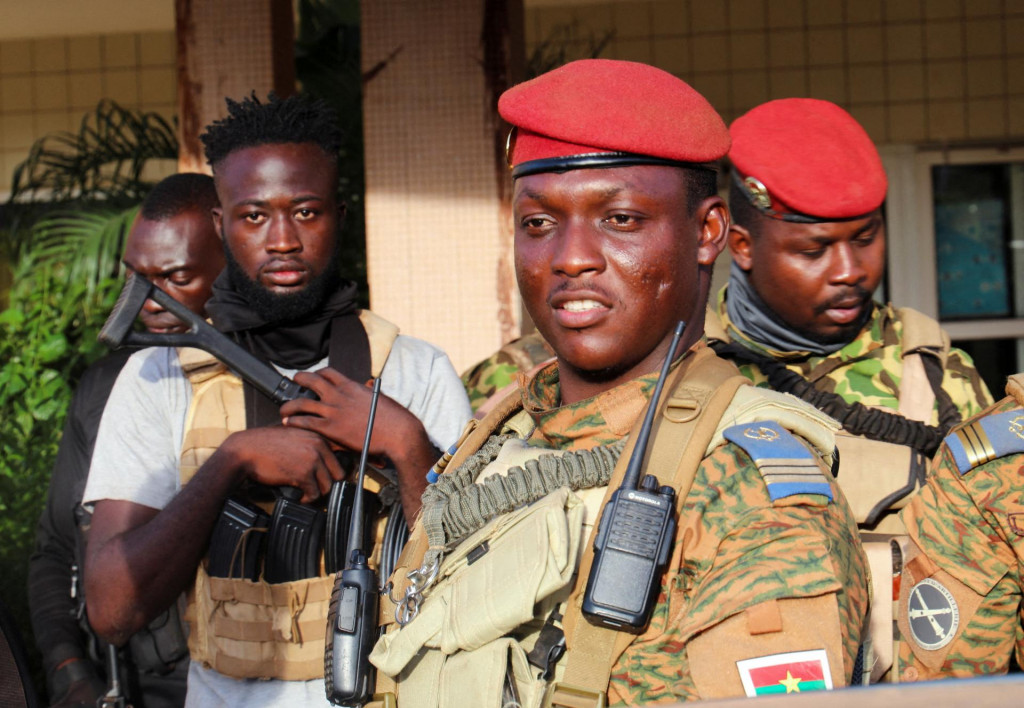 Nový vojenský vodca Burkiny Faso Ibrahim Traore. FOTO: Reuters