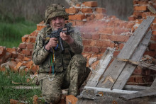 Ukrajinský vojak na cvičení. FOTO: Reuters