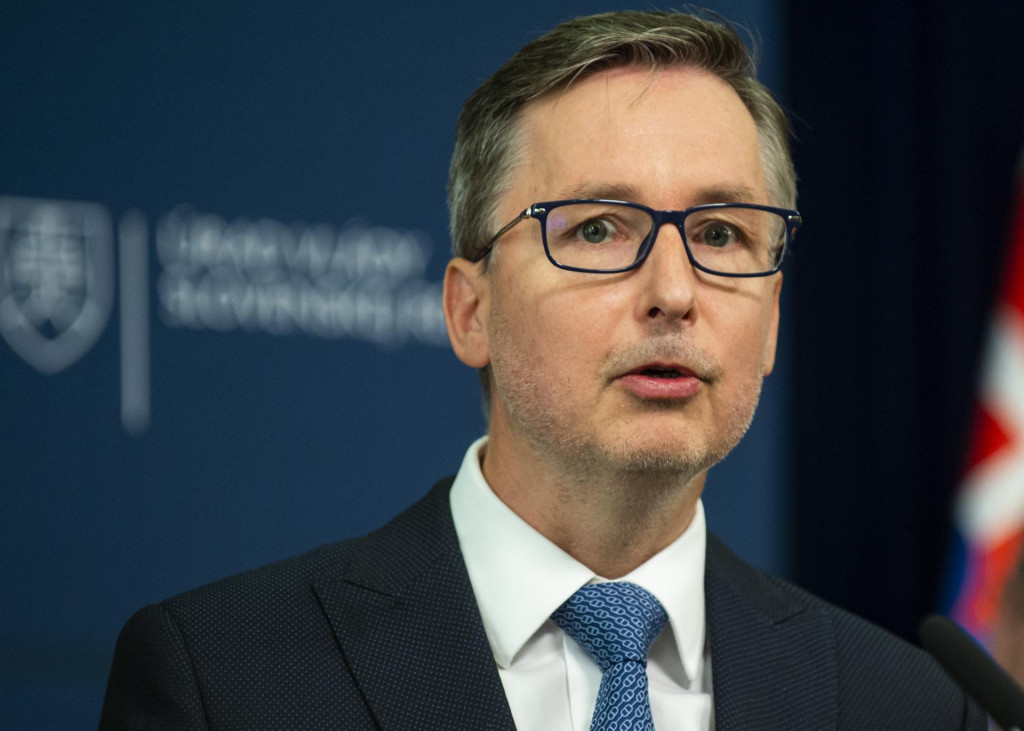 Minister hospodárstva Peter Dovhun. FOTO: TASR/Jakub Kotian