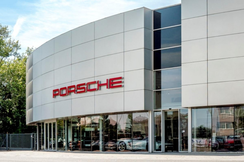 Porsche preinvestovalo miliardu. Závod vďaka týmto prostriedkom bude vyrábať batériové moduly. FOTO: porsche.sk
