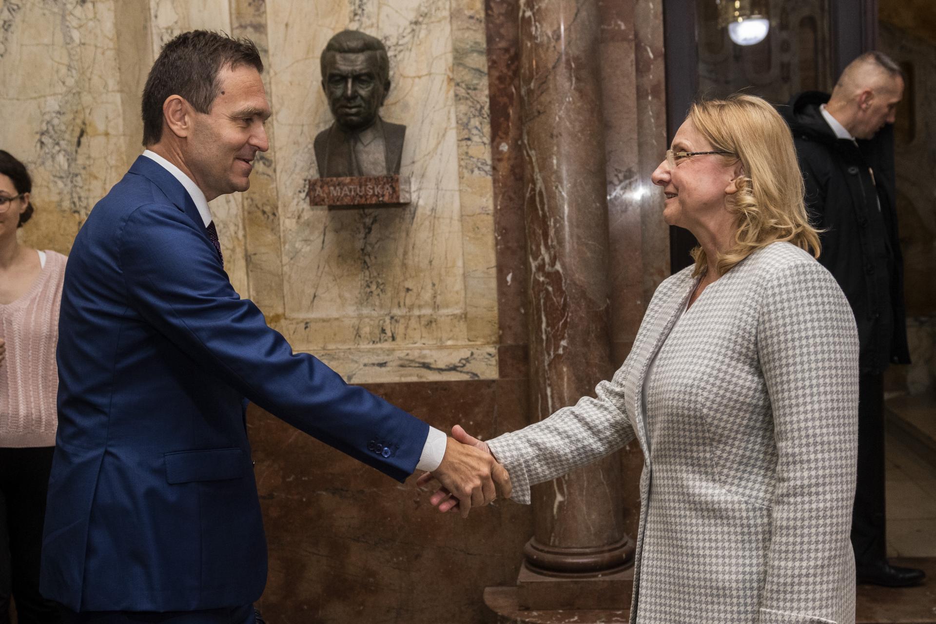 Postavenie kultúry i jej vnímanie by sa malo posilniť, tvrdí nová ministerka kultúry Silvia Hroncová
