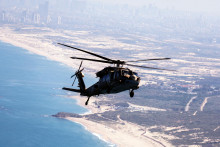 Vrtuľník Black Hawk. FOTO: Reuters
