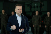 Poľský minister obrany Mariusz Blaszczak. FOTO: Reuters