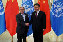 Čínsky prezident Si Ťin-pching a generálny tajomník Organizácie Spojených národov António Guterres na fóre projektu nového Hodvábneho chodníka v čínskom Pekingu. FOTO: Reuters