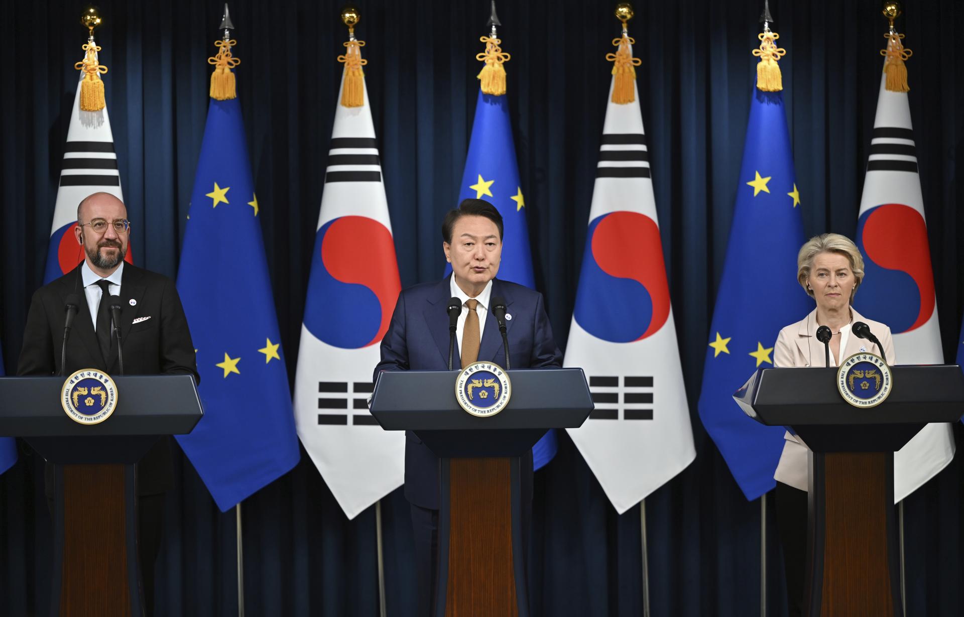 Juhokórejský prezident a lídri Európskej únie sa dohodli, že zvýšia tlak na Rusko