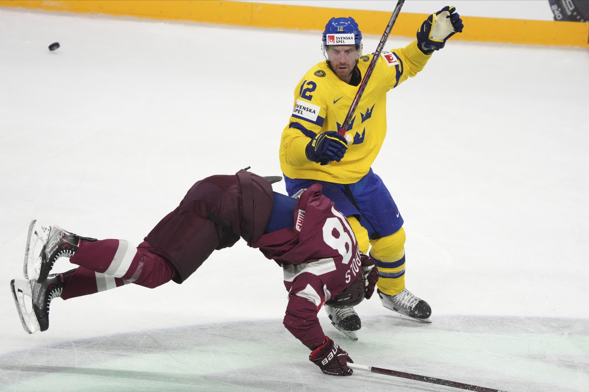 Lotyši sa postarali o veľké prekvapenie, vyradili Švédsko a budú hrať o medaily
