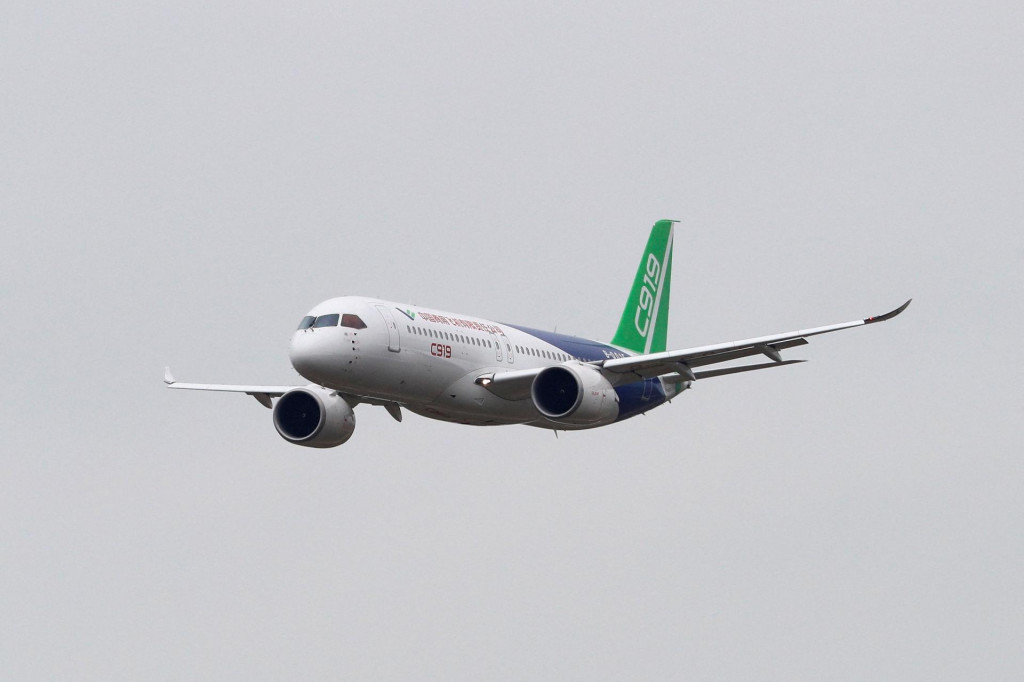 Č&iacute;nske osobn&eacute; lietadlo C919. FOTO: China Daily