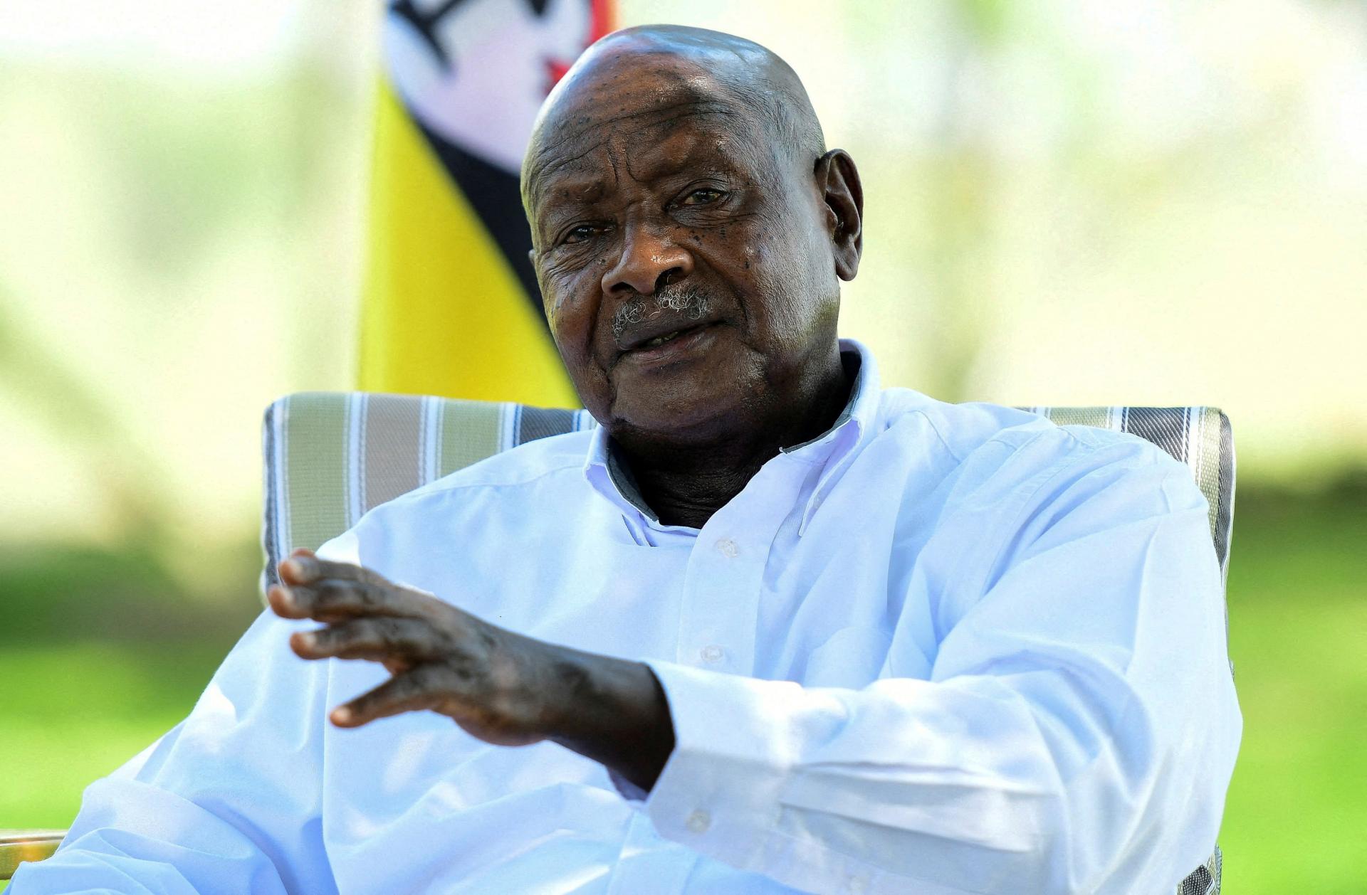 Prezident Ugandy podpísal zákon proti LGBT komunite, v krajine má podporu napriek medzinárodnému nesúhlasu