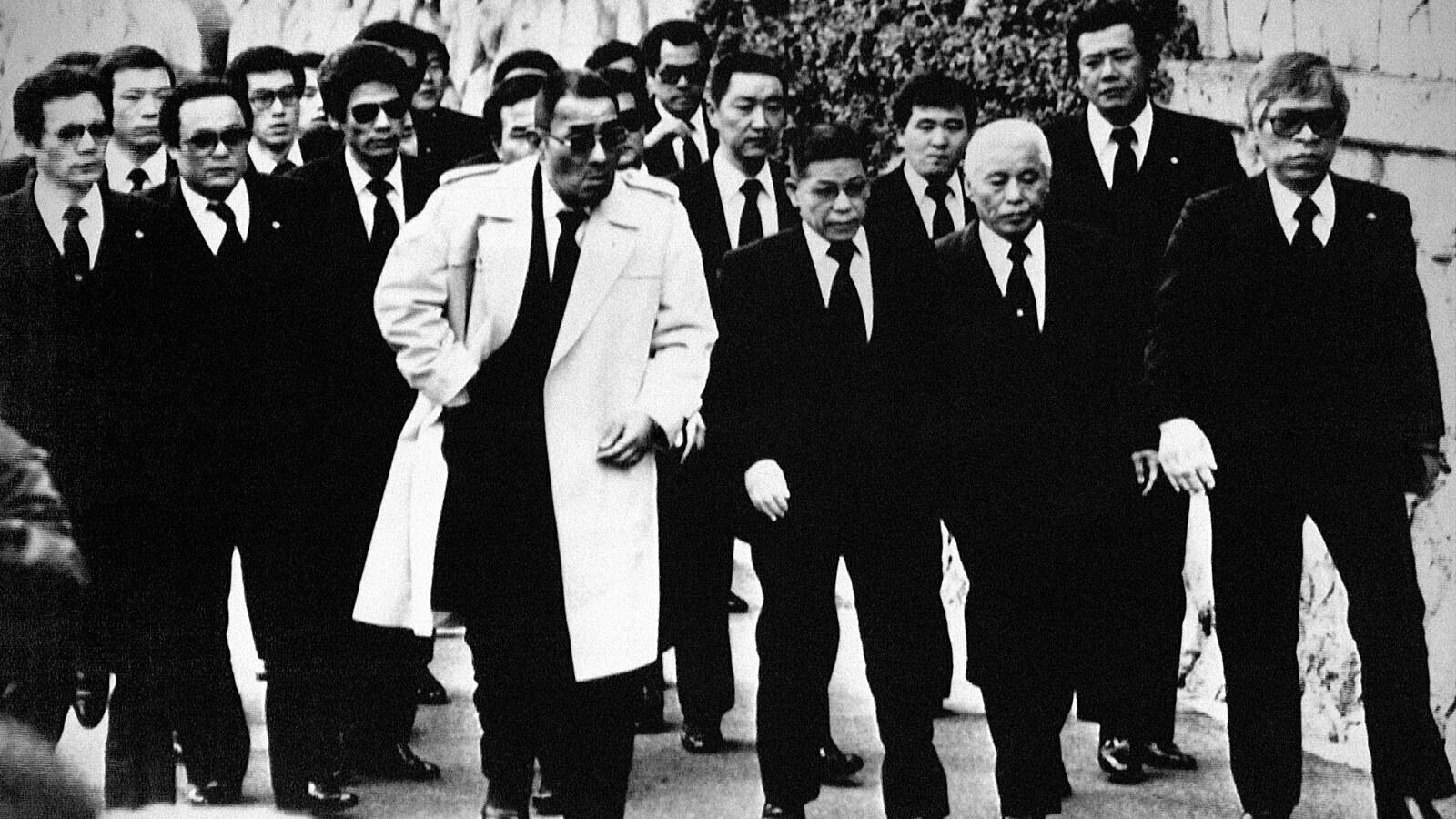 Viesť mafiu ako spolok sa v Japonsku prestalo vyplácať. Jakuza vymiera