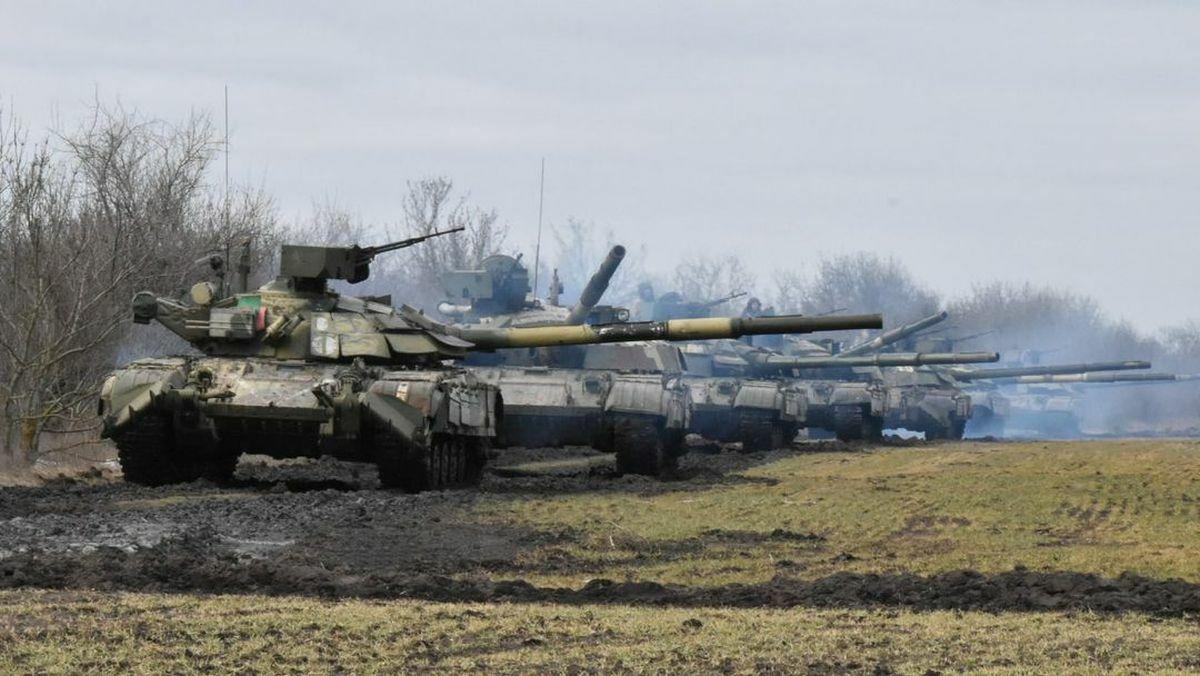 Expert: Ak majú len 12 brigád, nech neútočia. Kyjev v skutočnosti pripravil silu, ktorá v Európe nemá obdoby