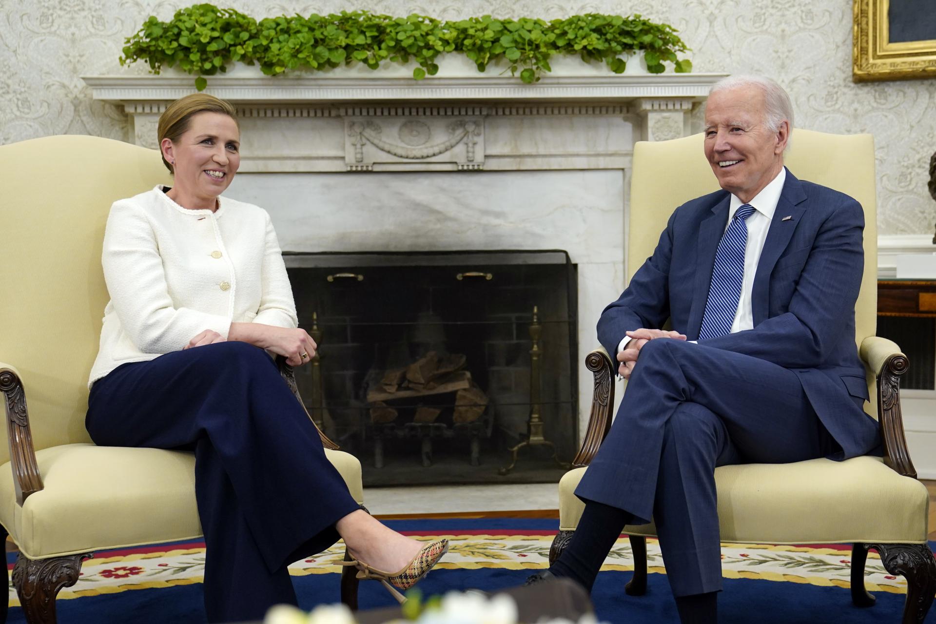 Neuchádzam sa o post šéfa NATO, tvrdí dánska premiérka Frederiksenová v USA po stretnutí s Bidenom