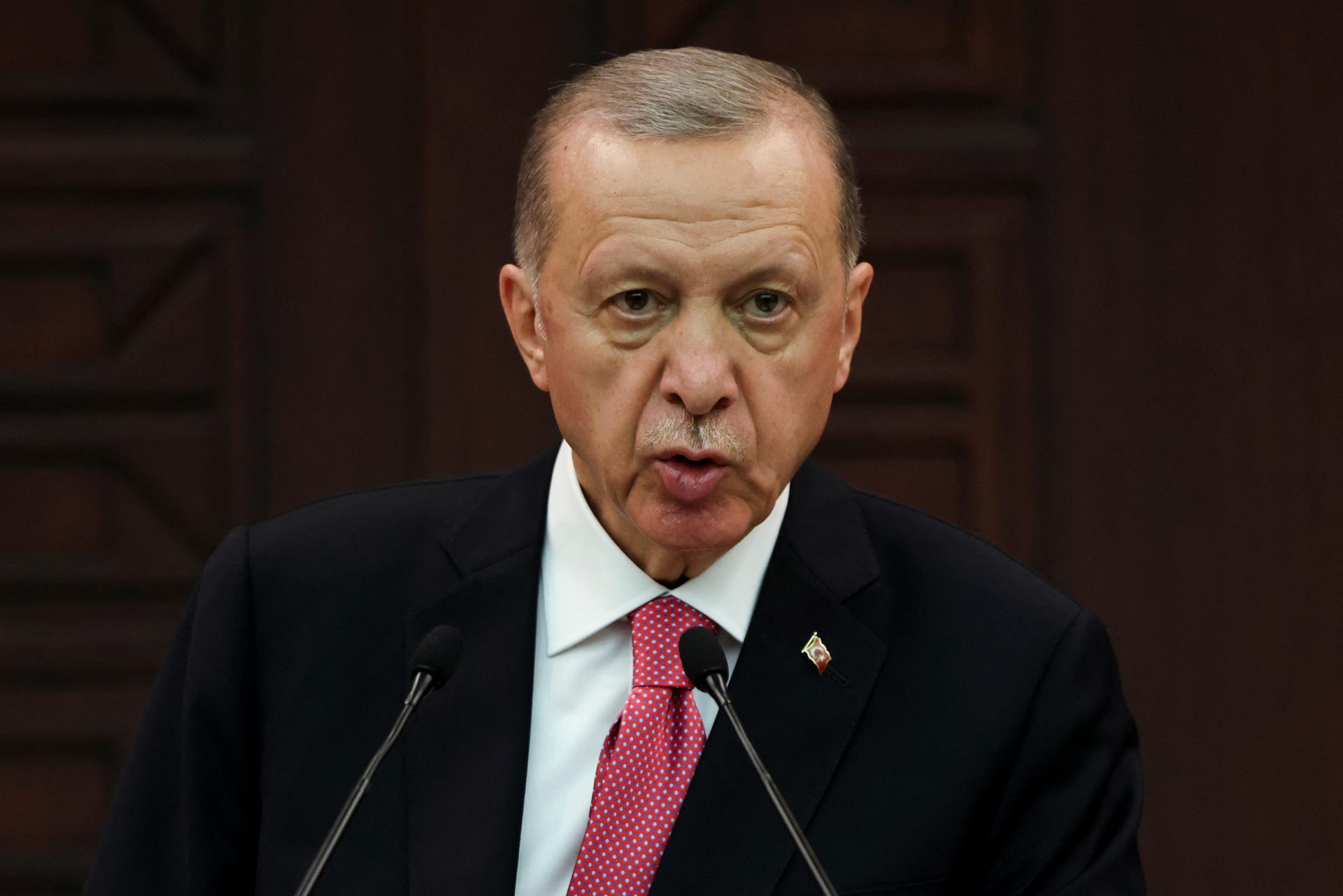 Erdogan navrhol zriadiť medzinárodnú komisiu na vyšetrenie skazy priehrady Kachovka