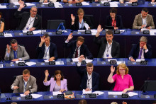 Poslanci Európskeho parlamentu. FOTO: REUTERS