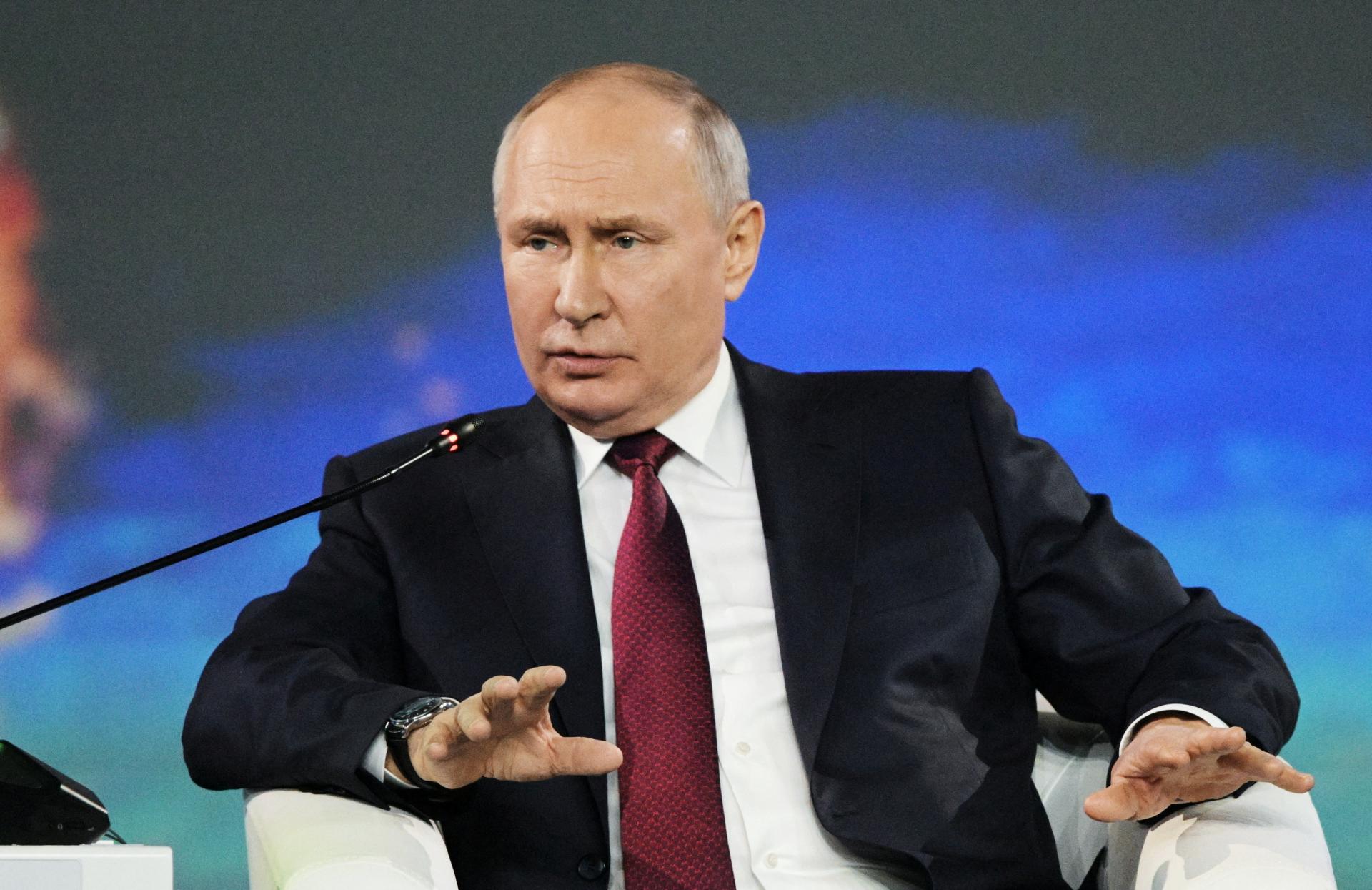 Nie sú úspešní v žiadnej z oblastí, tvrdí Putin o Ukrajine. Proti ruskej armáde vraj nemajú žiadnu šancu