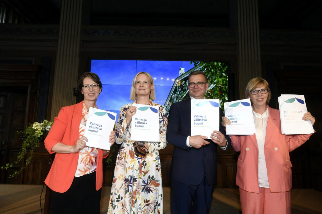 Predsedníčky strán novej koalície vo Fínsku. FOTO: REUTERS