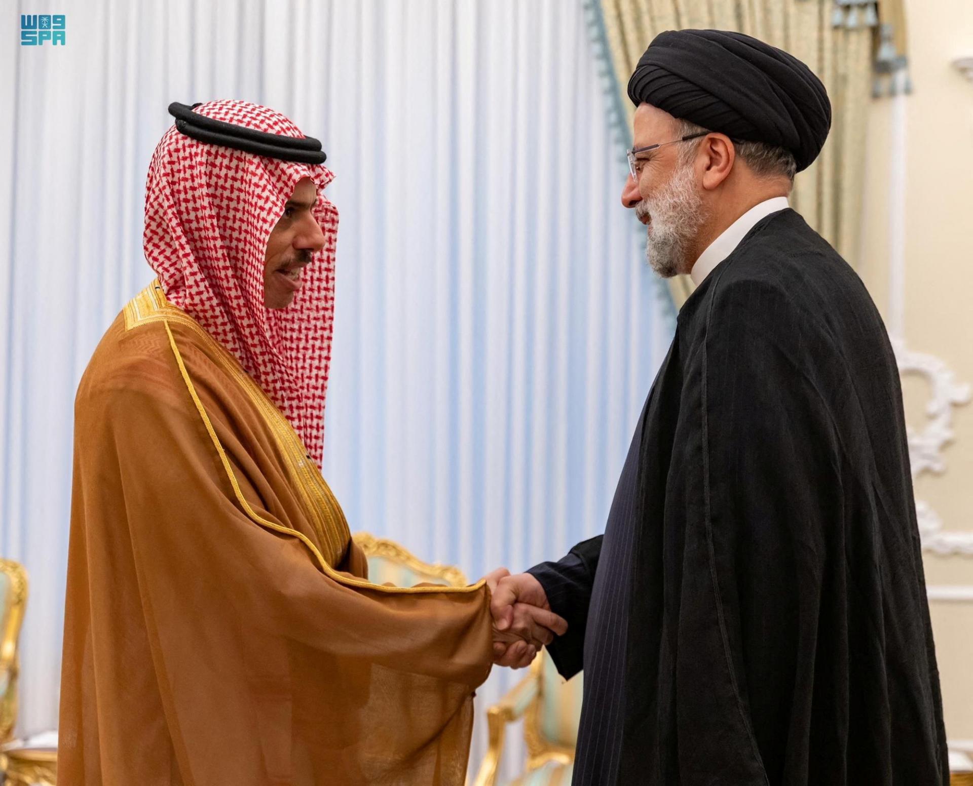 Saudskoarabský minister zahraničných vecí pricestoval do Iránu, pokračuje v obnove diplomatických vzťahov
