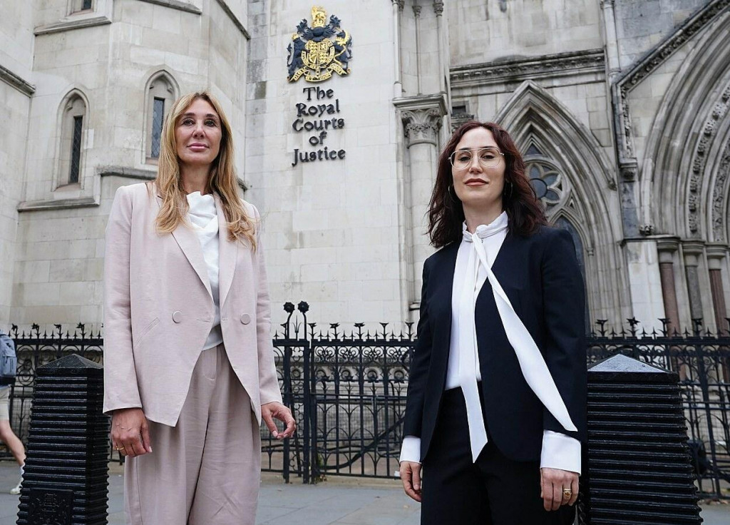 V centre záujmu prokuratúry a súdu stála Nicole Daedone (vľavo) a jej šéfka na predaj Rachel Cherwitz.