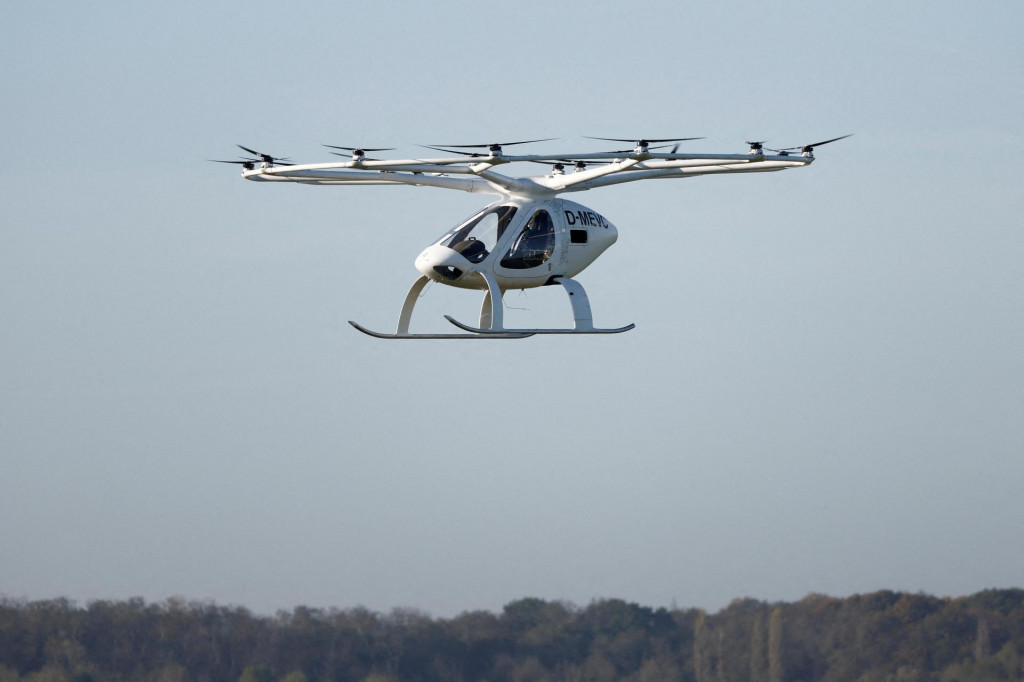 Dron Volocopter 2X. FOTO: Reuters