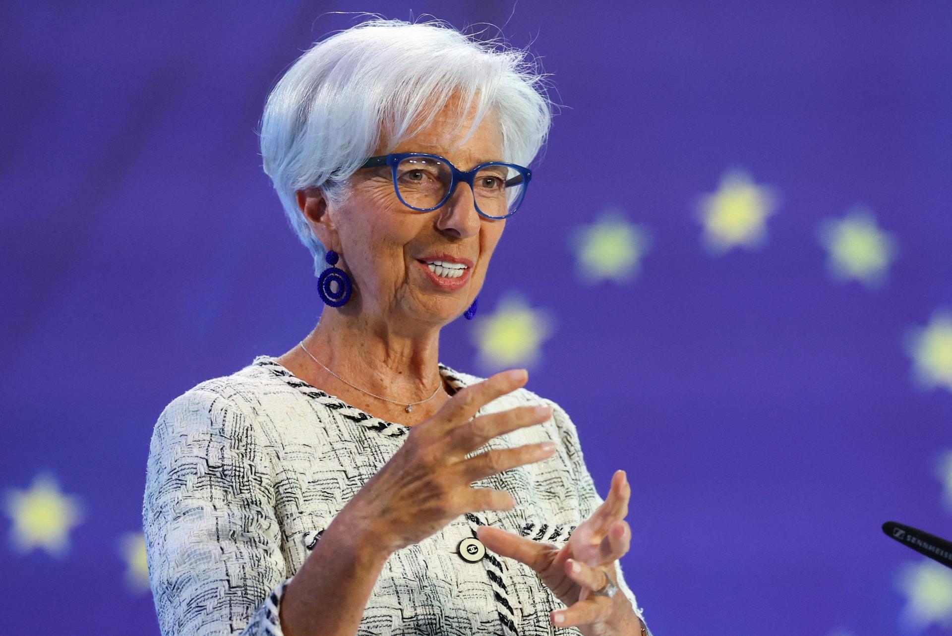 Lagardová: Európska centrálna banka nebude schopná v dohľadnej dobe oznámiť koniec zvyšovania úrokov