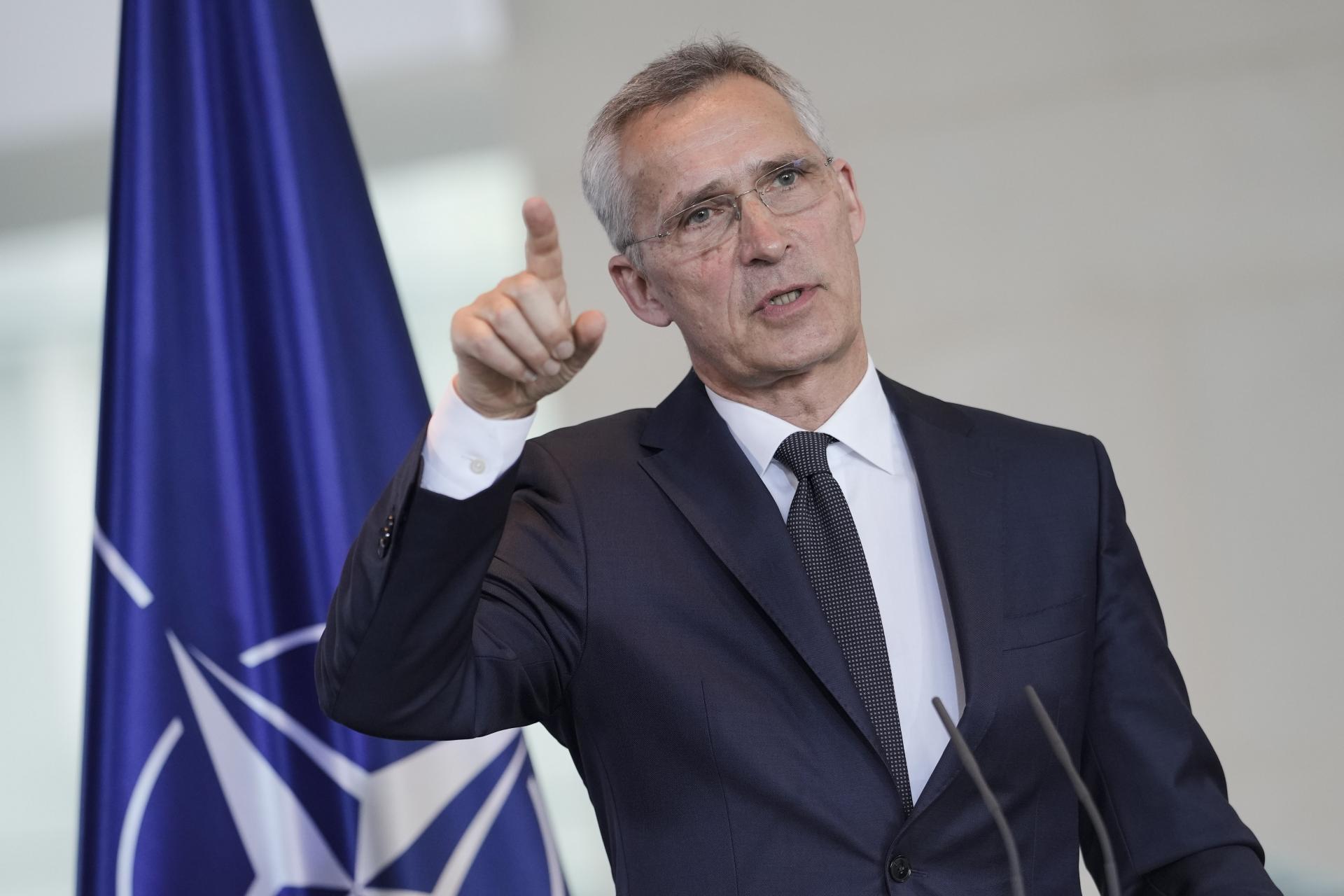 Štáty NATO sa dohodli na predĺžení Stoltenbergovho mandátu