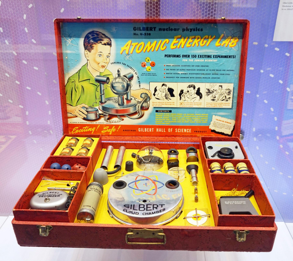 Gilbert U-238 Atomic Energy Lab Kit