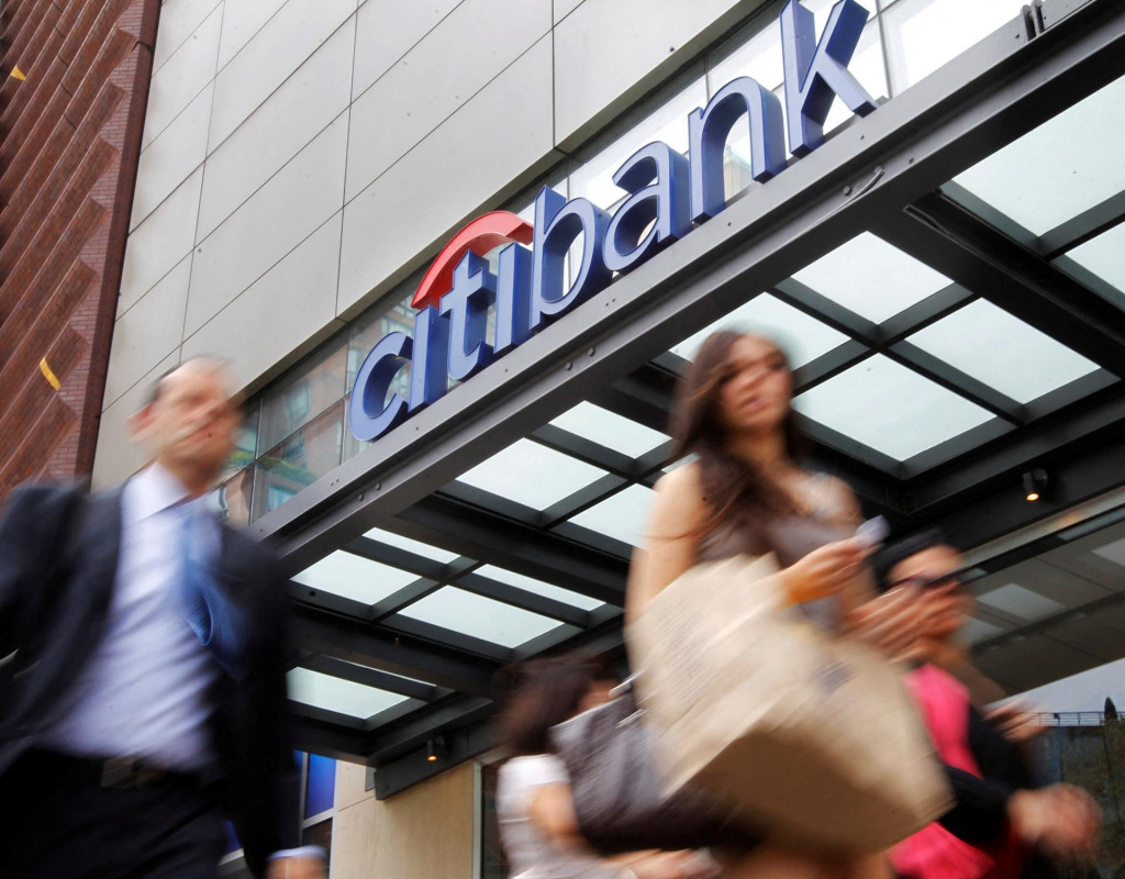 Pobočka Citibank v New Yorku. FOTO: Reuters