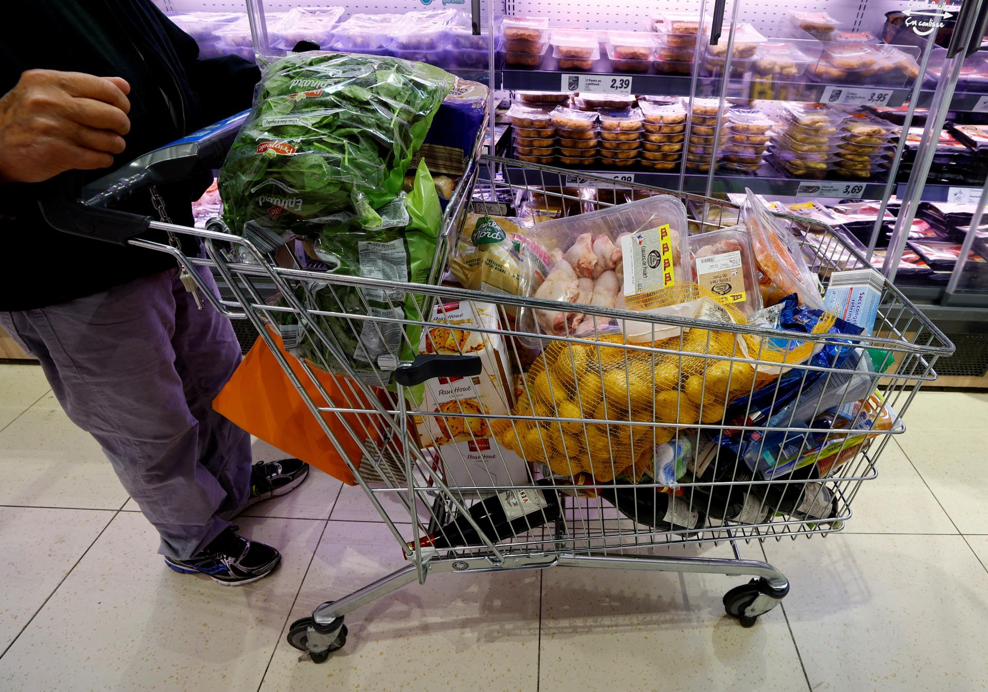 Svetové ceny potravín klesli v júni na najnižšiu úroveň za viac než dva roky
