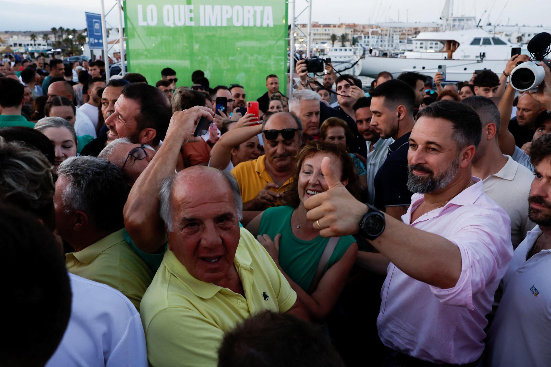 V Španielsku začala kampaň pred voľbami. Podľa médií budú horúce a tesné