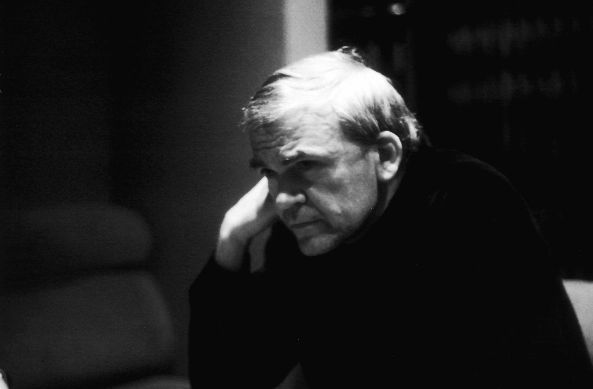 Zomrel Milan Kundera, český spisovateľ svetového významu. Mal 94 rokov