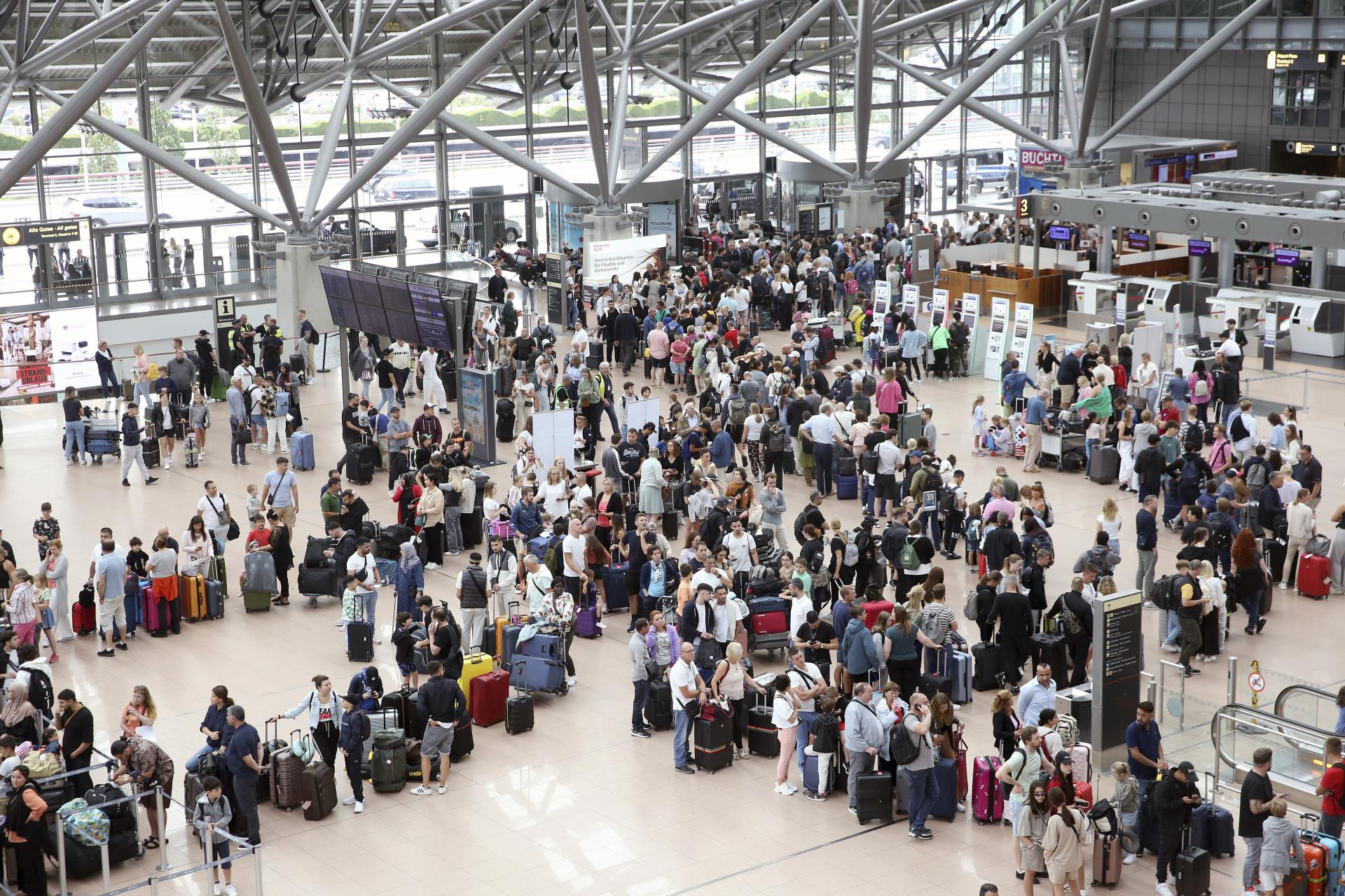 Nemecko zavedie nové bezpečnostné normy v dôsledku protestov na letiskách