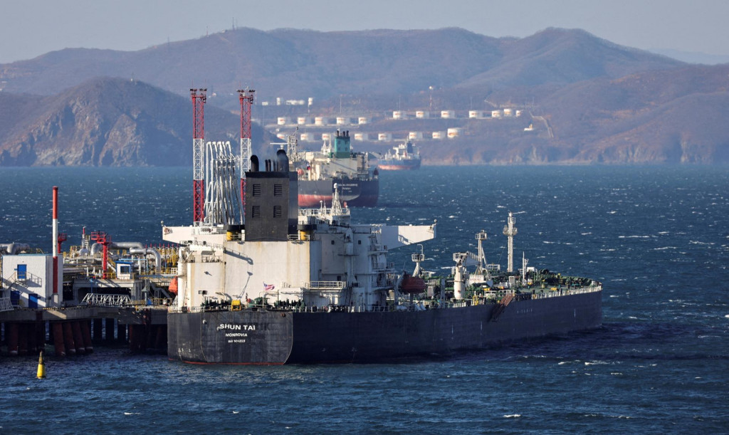 Tanker na ropu. ILUSTRAČNÁ SNÍMKA: Reuters