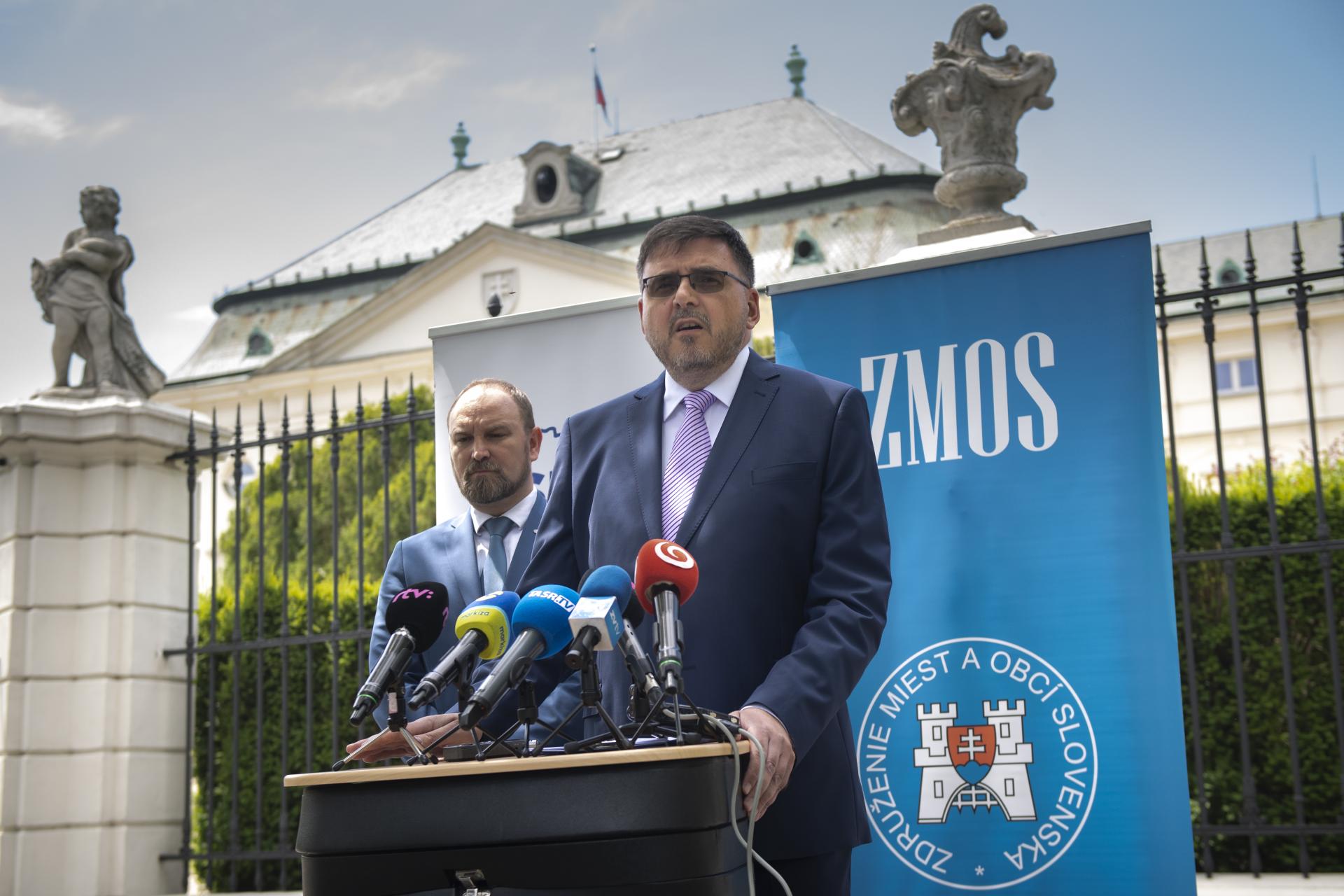 Vítame rozhodnutie premiéra vrátiť sa k rokovaniam o kompenzáciách, hlási Združenie miest a obcí Slovenska