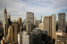 Pohľad na panorámu Manhattanu v New Yorku. FOTO: Reuters