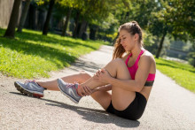 Bežci sú známi tým, že často behajú aj napriek bolesti