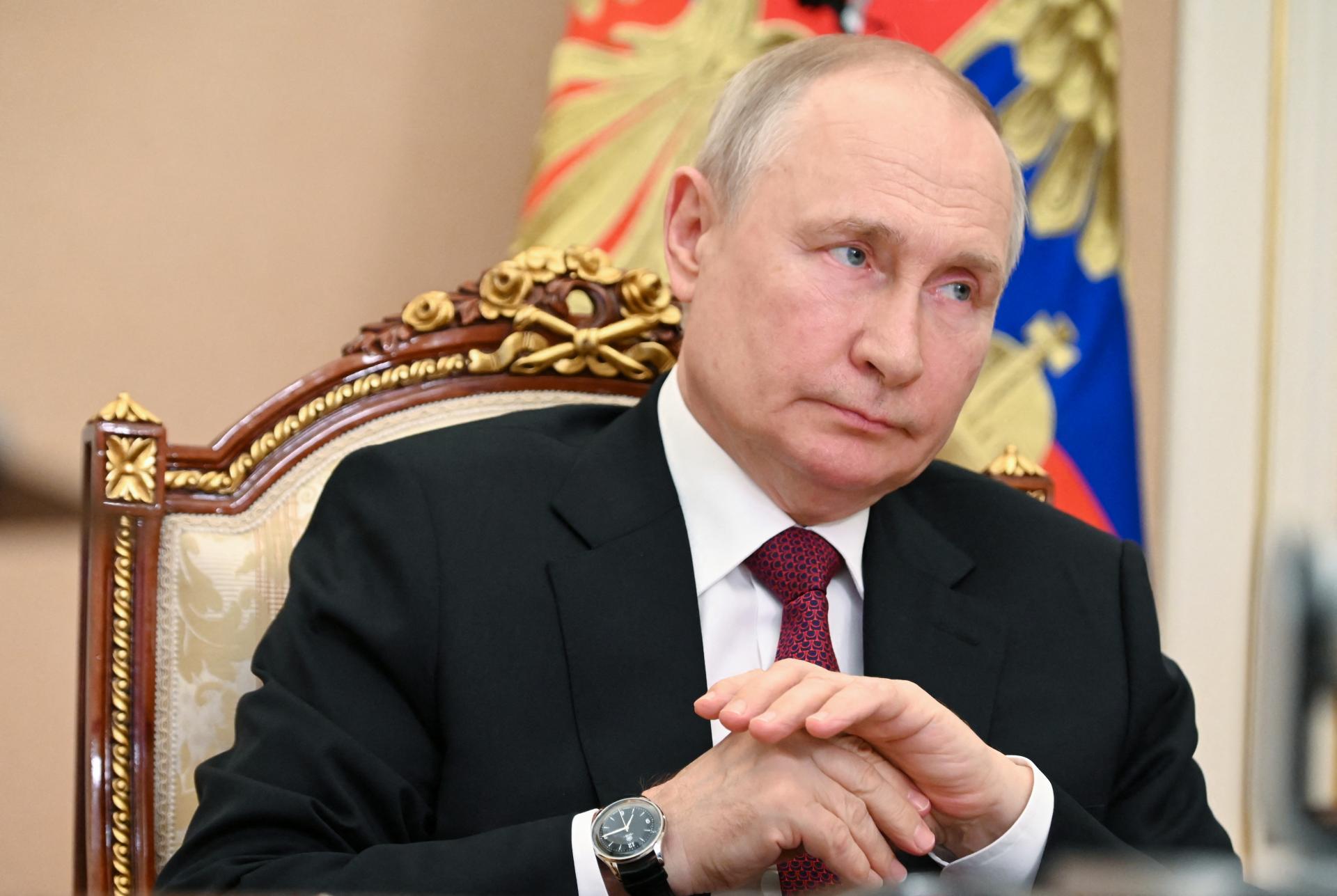 Napadnutie Bieloruska bude útokom na Rusko, varuje Putin. Moskva odpovie všetkými prostriedkami