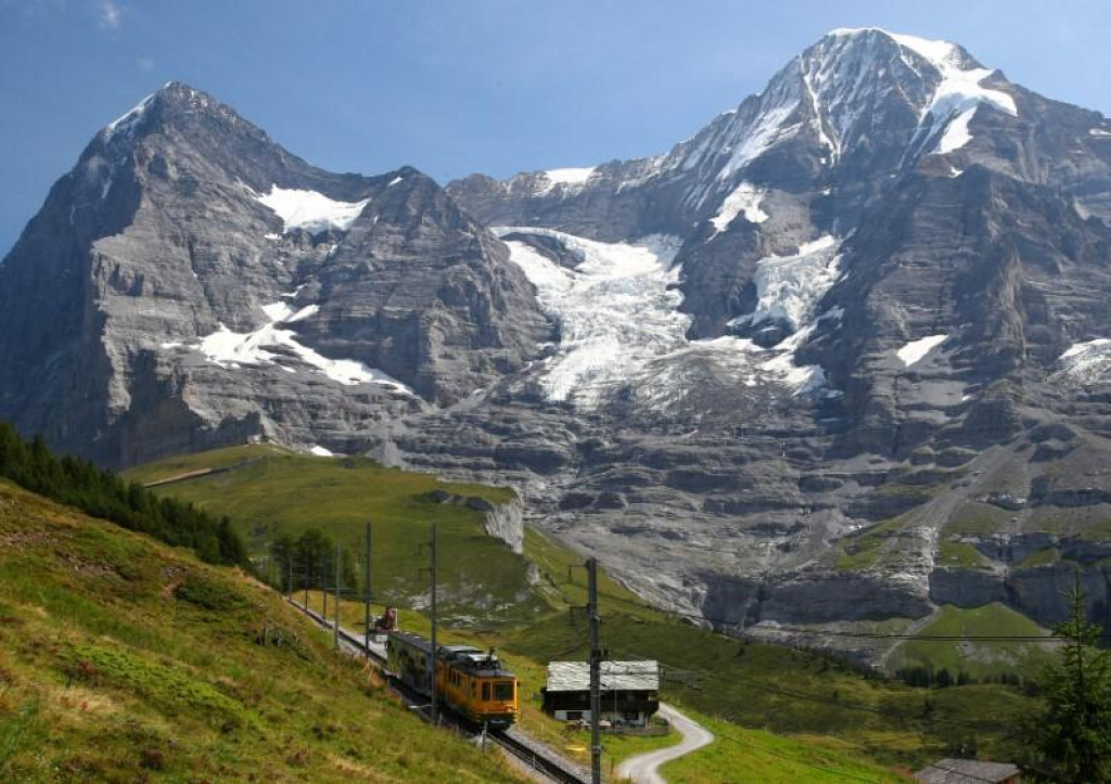 Švajčiarske Alpy. FOTO: Reuters